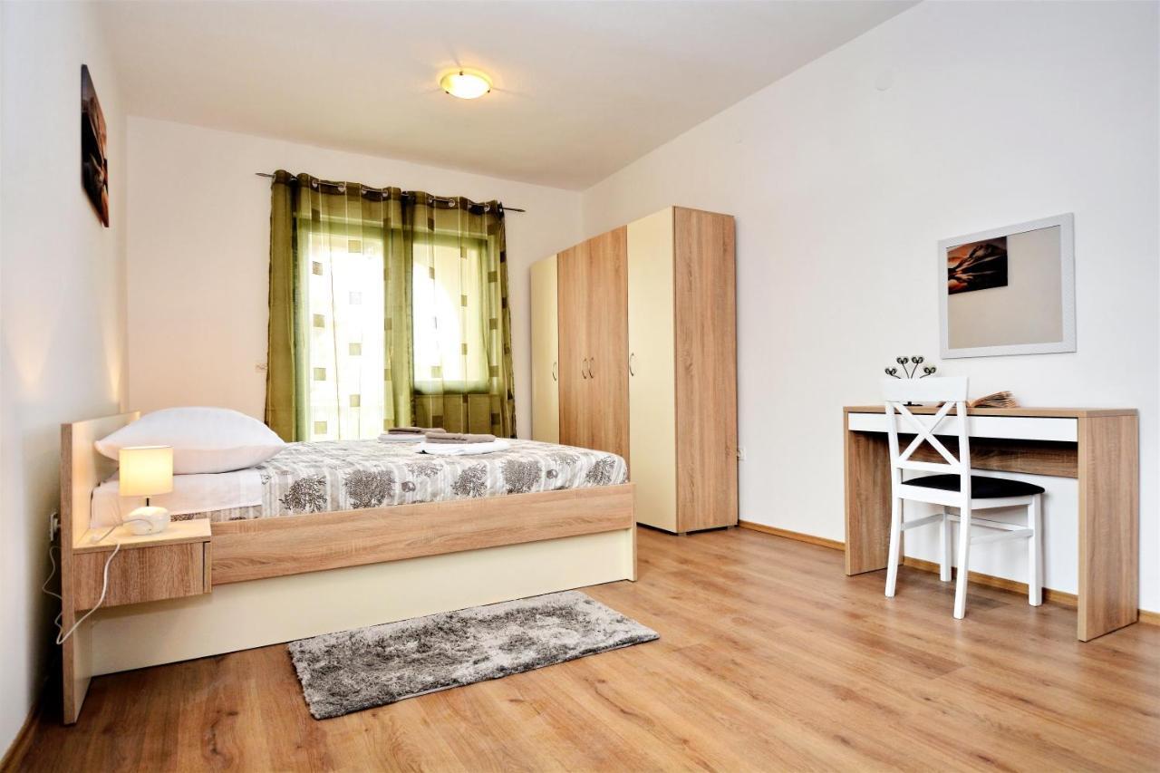 Villa Allegro Sukosan Luaran gambar